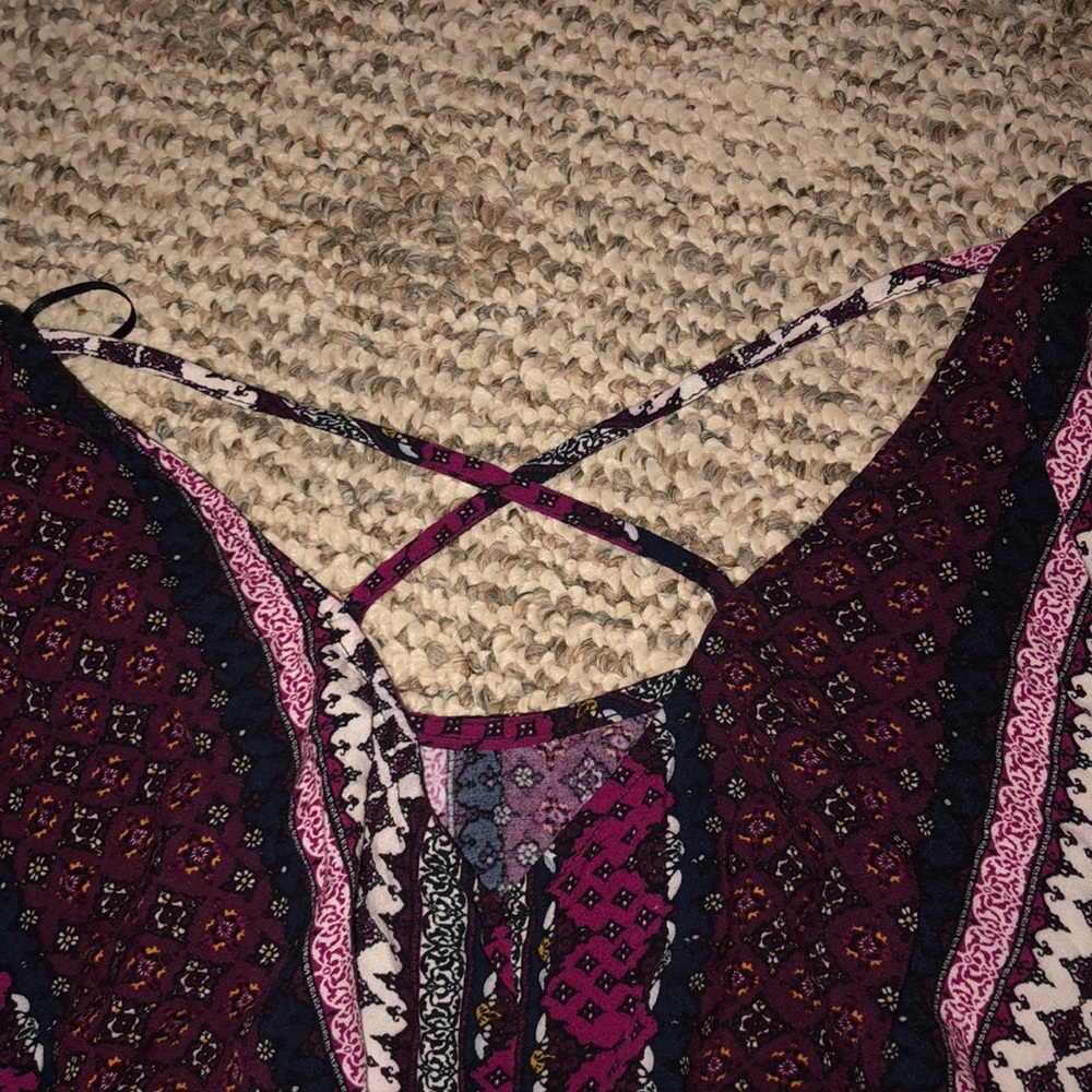 Flowy blouse (only worn once) - Picture 2 of 2